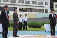 （左から）熊谷開催執務委員長・平柳豊JKA専務理事・鈴木啓一支部長