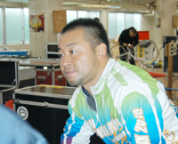 山崎芳仁選手