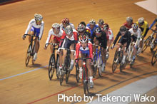 距離はポイントレースほどではないにせよ、緩まなければとてもタフなレースになる