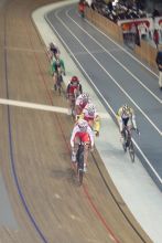 スクラッチの盛。攻撃的スタイルで金メダルゲット