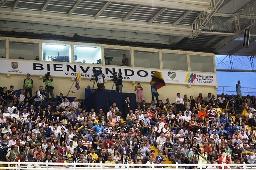 地元コロンビア勢に大声援