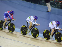 これまた世界新のイギリス女子団体追抜