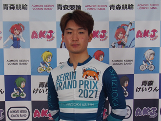 山崎歩夢選手