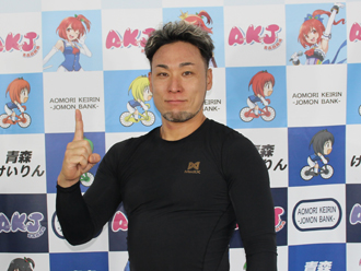 郡司浩平選手
