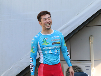 平原康多選手