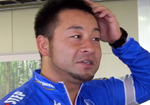 山崎芳仁選手