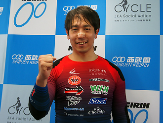 松浦悠士選手
