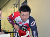平原康多選手