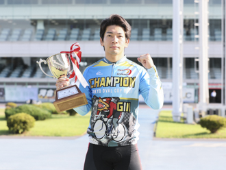 鈴木竜士選手