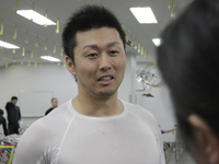 平原康多選手