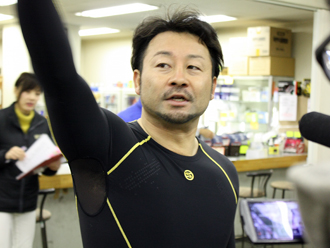 山崎芳仁選手