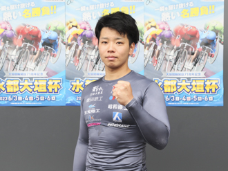 小林令選手