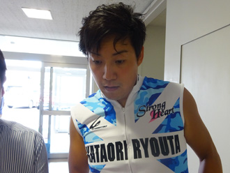片折亮太選手