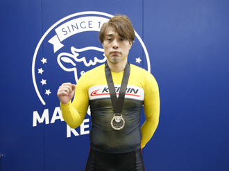 吉本卓仁選手