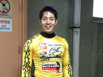 松浦悠士選手