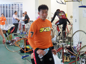 稲毛健太選手