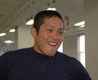 屋良朝春選手