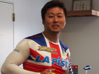 平原康多選手