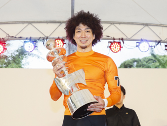 山崎賢人選手