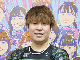 柳原真緒選手