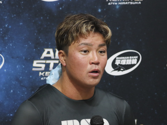 窓場千加頼選手