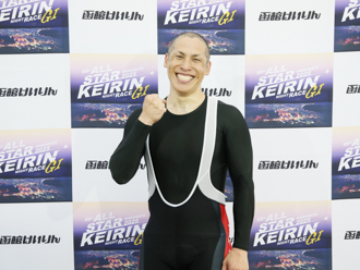 河端朋之選手