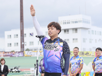 敢闘宣言をする川津悠揮選手
