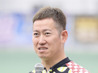 決勝9番車、脇本雄太選手