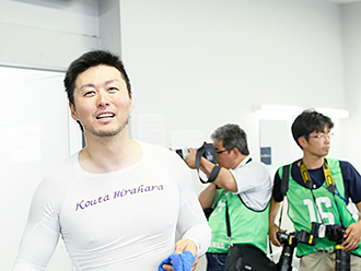 平原康多選手