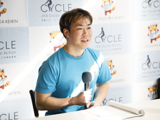 山田諒選手