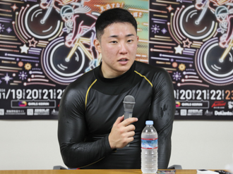 中野慎詞選手
