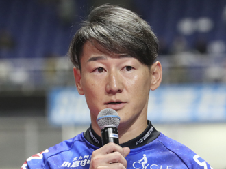 決勝4番車、山田久徳選手