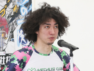山崎賢人選手