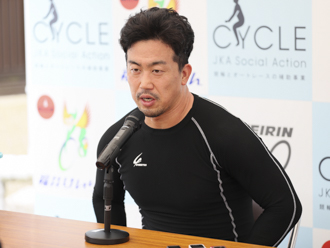 南修二選手