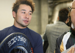 山崎　芳仁選手