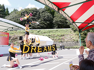 KUMAMOTOチアリーダーズ『DREAMS』ステージ