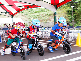 子どもストライダー2m競走