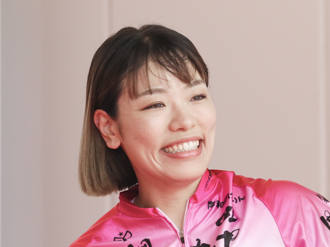パールカップ決勝1番車、佐藤水菜選手