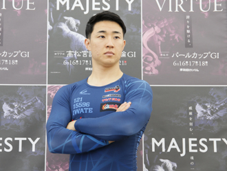 中野慎詞選手
