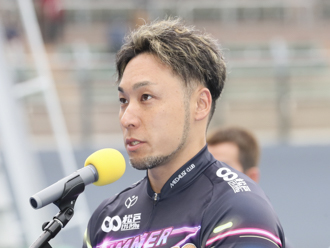 決勝5番車 郡司浩平選手