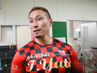 飯野祐太選手