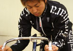平原康多選手