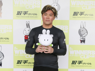 窓場千加頼選手