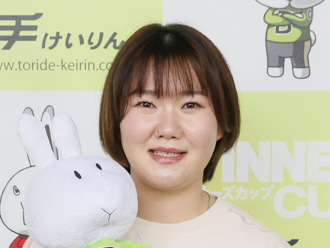 坂口楓華選手