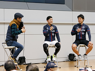 井坂彰と地元若手選手のケイリントークショー