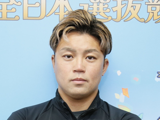 窓場千加頼選手