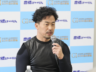 南修二選手