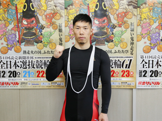 12R1着、寺崎浩平選手