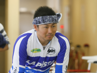 平原康多選手